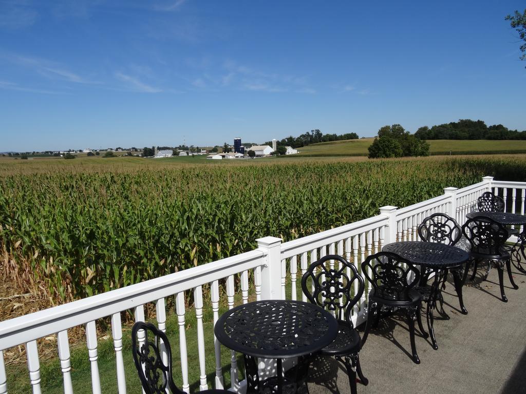 Amish Country Motel Bird-in-Hand Exteriör bild